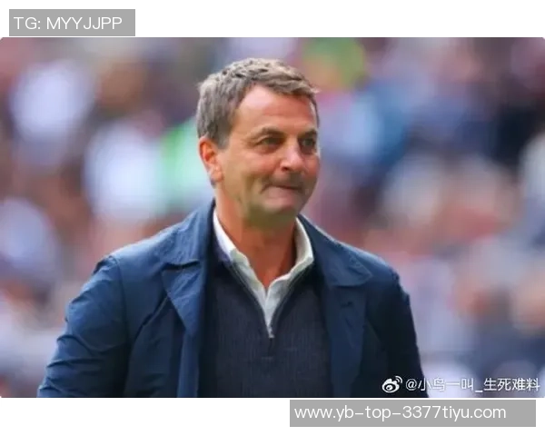 舍伍德认为曼联应关注健康的范德芬签约机会，众多球队也在关注他